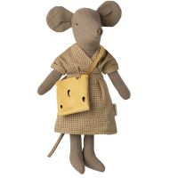 Mama Muis van Kleur met jurk en tas