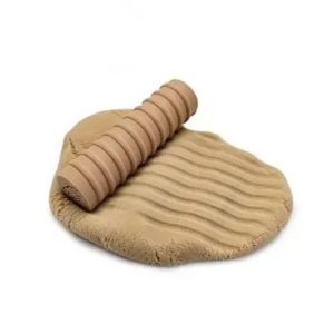 Green roller twister Ella